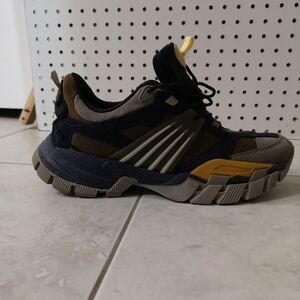 20S Zara contemporary tricolour Trainers size 40